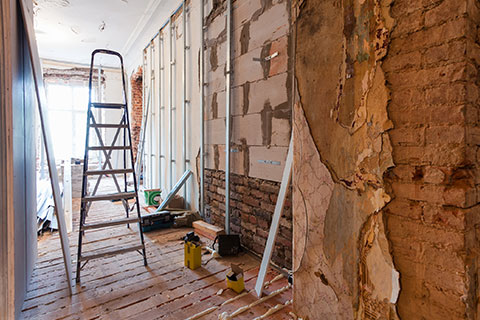 Home Inspector Belleville a picture of the interior of a home undergoing a renovation representing the type of situation a home inspector would do a renovation deficiency inspection on